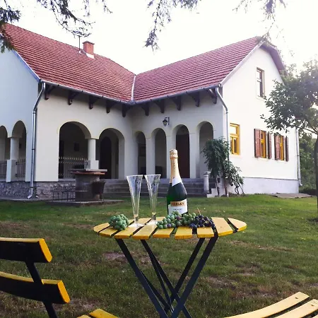 Patak Ueduelohaz Nagyvisnyo