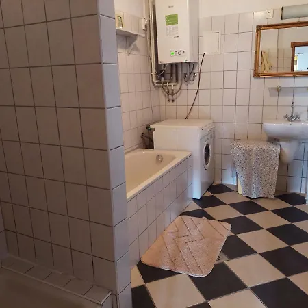 Patak Ueduelohaz Holiday home Nagyvisnyo