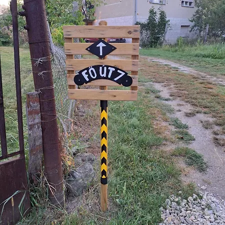 Patak Ueduelohaz Holiday home