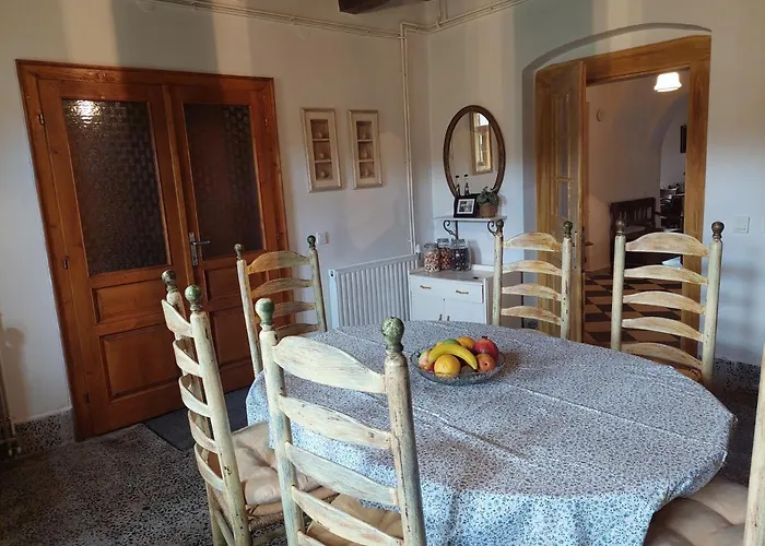 Patak Ueduelohaz Case de vacanță