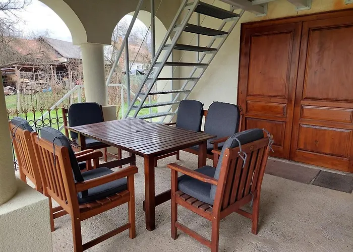 Case de vacanță Patak Ueduelohaz Nagyvisnyó