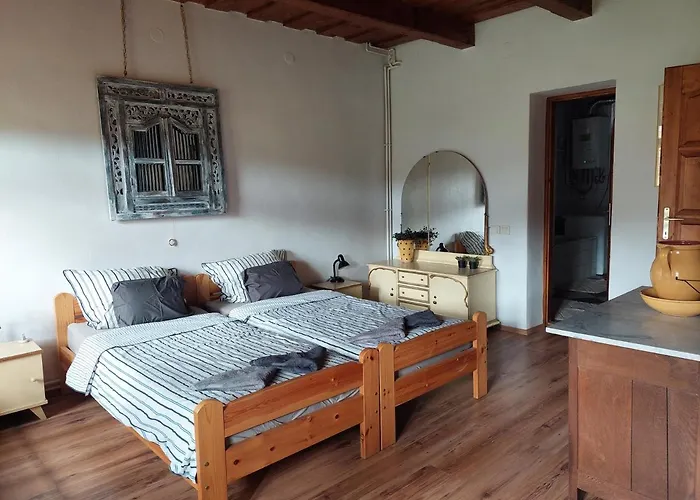 Patak Ueduelohaz Case de vacanță *